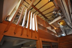 Bibliothèque en chêne massif doublée d\'un garde corps 3